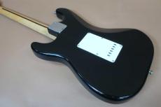 Fender Custom Shop U.S.A  Custom  Shop Eric Clapton Signature “ Blackie “ Stratocaster Model / Solid Alder Body・One Piece Flame Maple Neck・ Lace Sensor Pickup X3 3(Control:Vol・TBX・Mid booster) 【With Original Hard Case】 _7