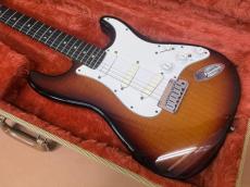 Fender Custom Shop U.S.A 35th Anniversary Stratocaster / Original Sperzel Peg・Solid Flame Maple Top and Alder Back・Bird’s Eye Maple Neck・Ebony Fingerboard・Lace Sensor Pickup With Boost SW【With Hard Case】1989年～1991年製 　EX_2