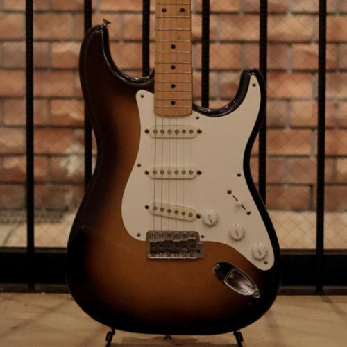 Fender Stratocaster Sunburst / 1957