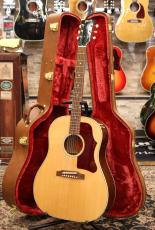 Gibson 1960's J-50 【2022年製】【アジャスタブルサドルのワイルドなサウンド!】