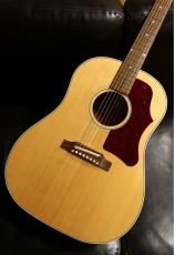 Gibson 1960's J-50 【2022年製】【アジャスタブルサドルのワイルドなサウンド!】_2