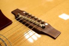 Gibson 1960's J-50 【2022年製】【アジャスタブルサドルのワイルドなサウンド!】_10