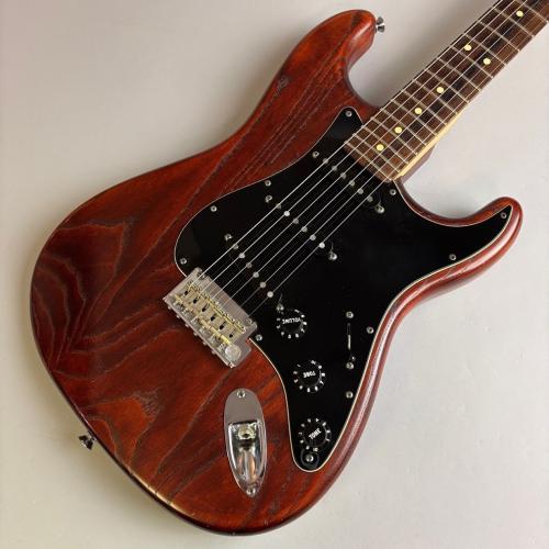 Fender FSR American Standard Hand Stained Ash Stratocaster　Wine Red