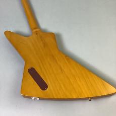 Epiphone Korina Explorer Aged Natural_5