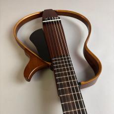 YAMAHA SLG200N_9