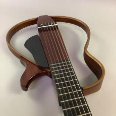 YAMAHA SLG200N_9