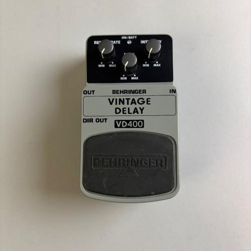 BEHRINGER VD400