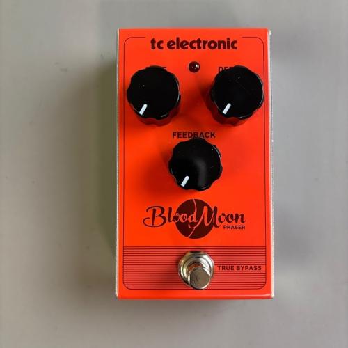 tc electronic BLOOD MOON PHASER
