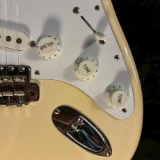 Fender Japan ST-33 ivory E serial【3.69kg】_14