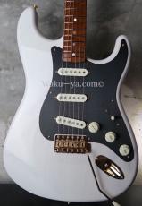 Fender Custom Shop Stratocaster American Custom NOS / White Blonde Aged_3