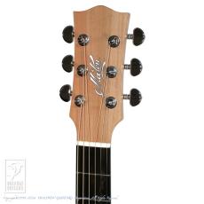 Maton RM808_8