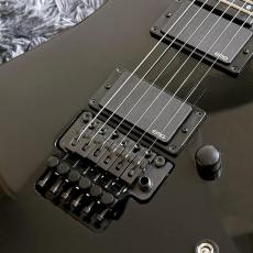 E-II M-II NECK THRU Black_3