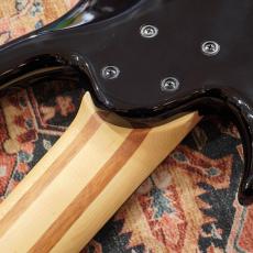 Sire Marcus Miller M7 6st / TBK(Transparent Black)_9