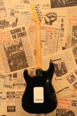 Fender 1966 Stratocaster "Original Black Finish"_2