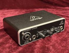 BEHRINGER UMC22 U-PHORIA