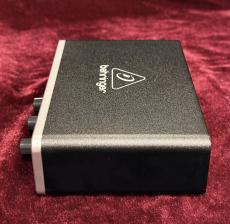 BEHRINGER UMC22 U-PHORIA_6