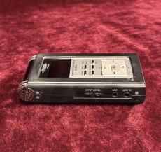 EDIROL R-09HR WAVE/MP3 RECORDER_6