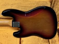 Fender AMERICAN VINTAGE 62 JAZZ BASS_3