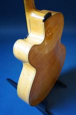 Yuhei Sunami 16" Archtop_8