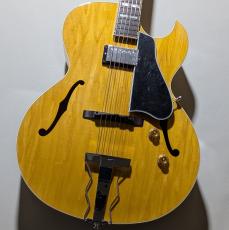 Archtop Tribute AT105 -Natural-【2.83kg】