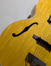 Archtop Tribute AT105 -Natural-【2.83kg】_3