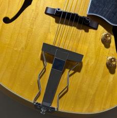 Archtop Tribute AT105 -Natural-【2.83kg】_5