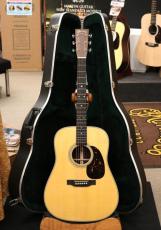 Martin 【Martin専門フロア】 D-28 Standard#2889457 【2024年仕様個体/パラフィンサドルモディファイ】