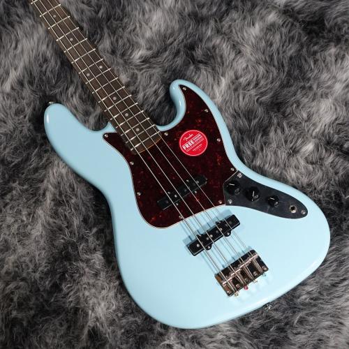 Squier Classic Vibe '60s Jazz Bass Laurel Fingerboard Daphne Blue
