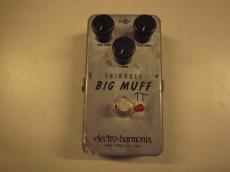 Electro-Harmonix TRIANGLE BIG MUFF Π