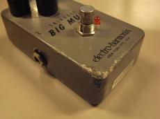 Electro-Harmonix TRIANGLE BIG MUFF Π_4