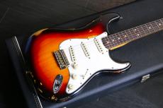 Fender Custom Shop 1961 Stratocaster Relic 　_8