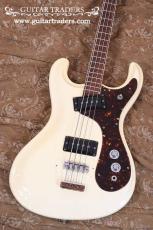 Mosrite 1966 The Ventures Mark Ⅰ Bass_3