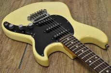 G&L USA Skyhawk 1987 Leo Fender Fine Tuner Vibrato_8