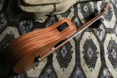 Taylor BT2e (Baby Taylor-e Mahogany) 2015 【Taylor公認 リペアマン在籍店】_8