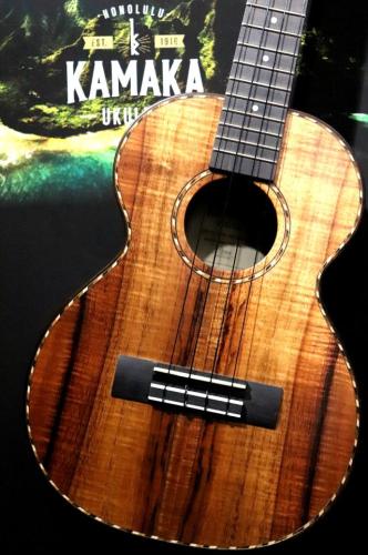 Kamaka 【ギグケースプレゼント!!!】HF-3DI #221084【テナー】【渋みのある極杢】【池袋店在庫品】