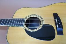 S.Yairi YD-308 Left Hand CTM Oder Model / Vertical Logo・Schaller Gold Peg・Solid Abalone Trim & Rosette・Solid German Spruce Top・Solid Jacaranda Side and Back・Ebony Fingerboard and Bridge・Under Finish Black Pic_12