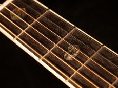 Martin D-41 Standard【現行モデル 新品価格913,000円が大変お買い得です! マイナーチェンジ後仕様 極上モノの入荷です! 】解説試奏動画ご覧ください。_10