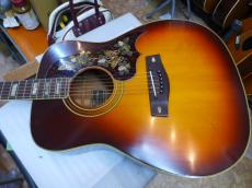 YAMAHA FG-700S