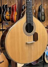 Sakae Ishii  Portuguese guitar
