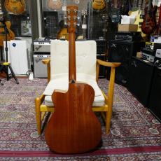 Rabbit 69 Lucky 13 / Mahogany 【ストラディバリの森で伐採された「ニュームーン・スプルース」トップ採用の極上モデル。】_7