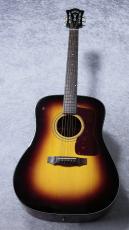 Guild D-40 Traditional -Antique Burst-【2010年代】_2