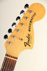 Fender 1977 Musicmaster White_9