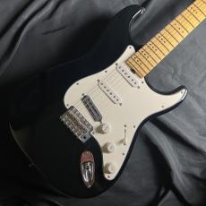 Three Dots S model/M
