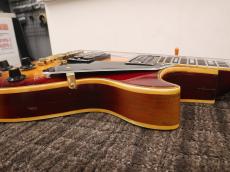 Gibson 1972 Les Paul Custom Cherry Sunburst_16