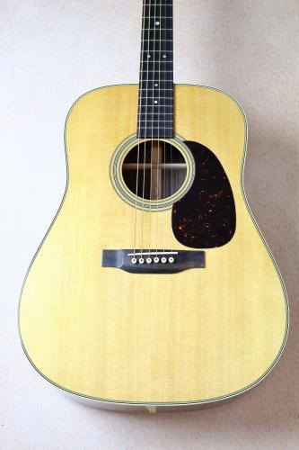 Martin 【ただのD-28ではありません。"鳴る個体"を、さらに一段上へ。】D-28Standard #2980767【象牙材個体】