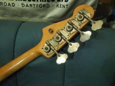 Fender Jazz Bass_6