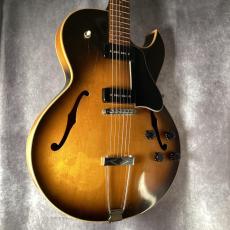 Gibson ES-135_9