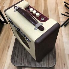 Danelectro Dirty Thirty_5