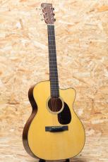 Martin CTM OMC-18 Premium Sitka Spruce Top_3