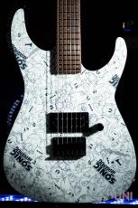 ESP ESP×SONIC SONIC THE HEDGEHOG GUITAR III -Classic Sonic Edition-_3